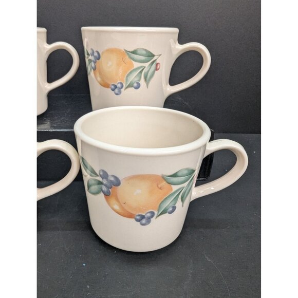 Vintage Corning USA Abundance Fruit Design 6 Oz Coffee/Tea Cup Set of 4 - Picture 3 of 8